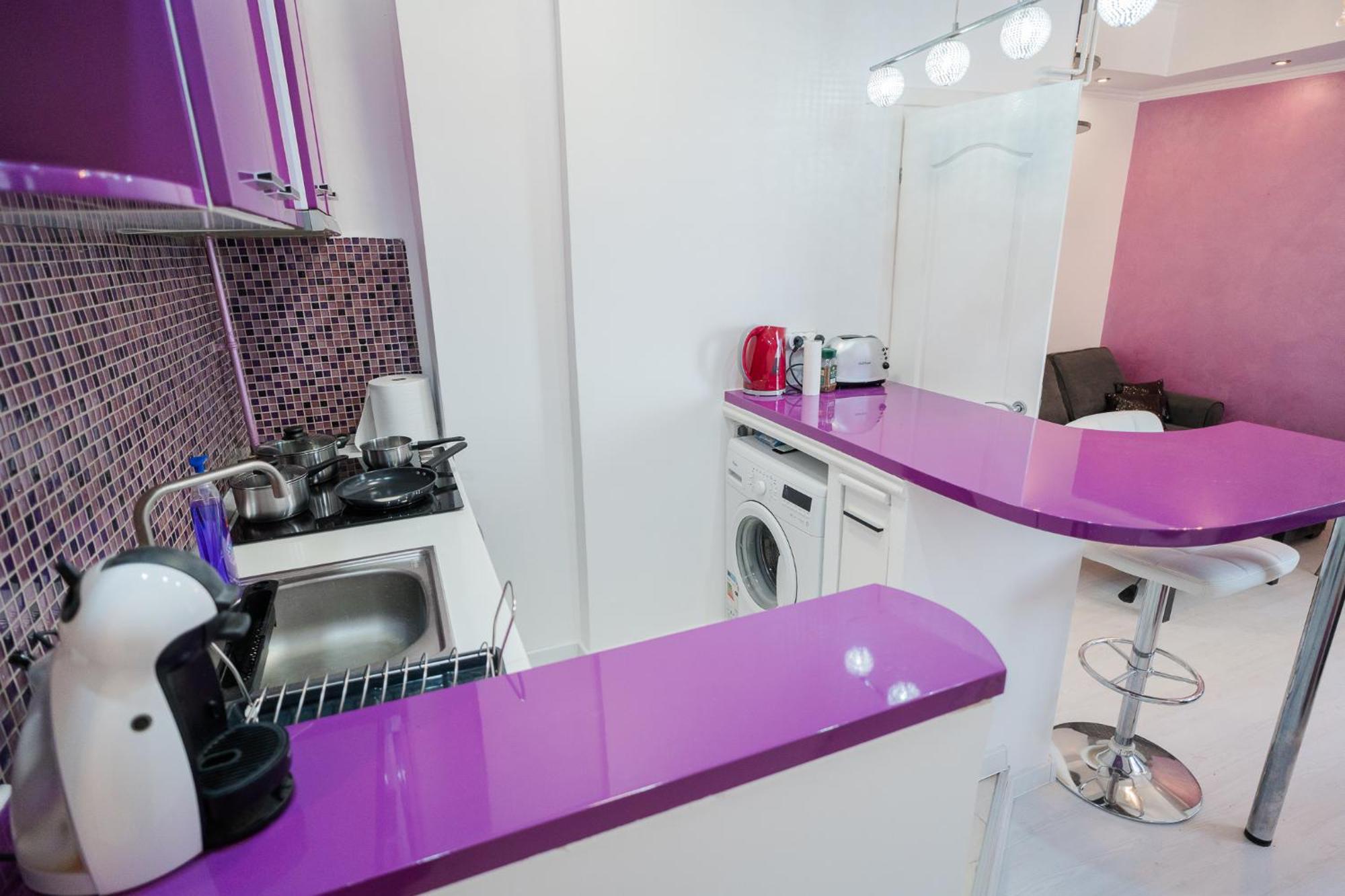 Apartamento Ultra White & Lila *