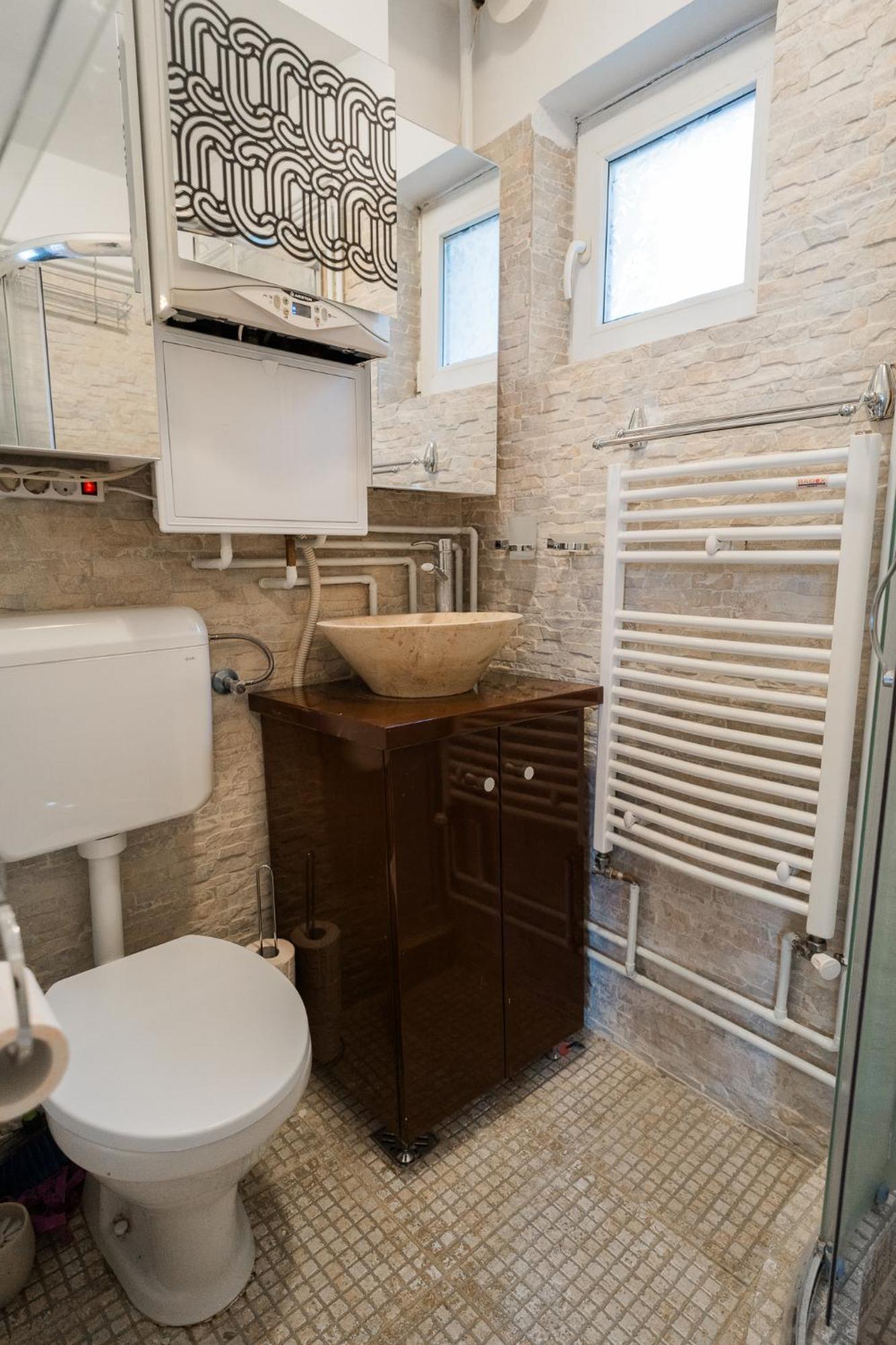 Ultra White & Lila Apartamento Bucarest